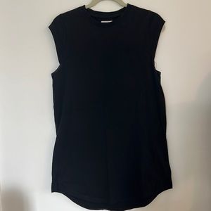 Black tee dress